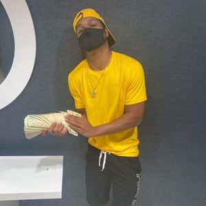 Meet your Posher, Justin